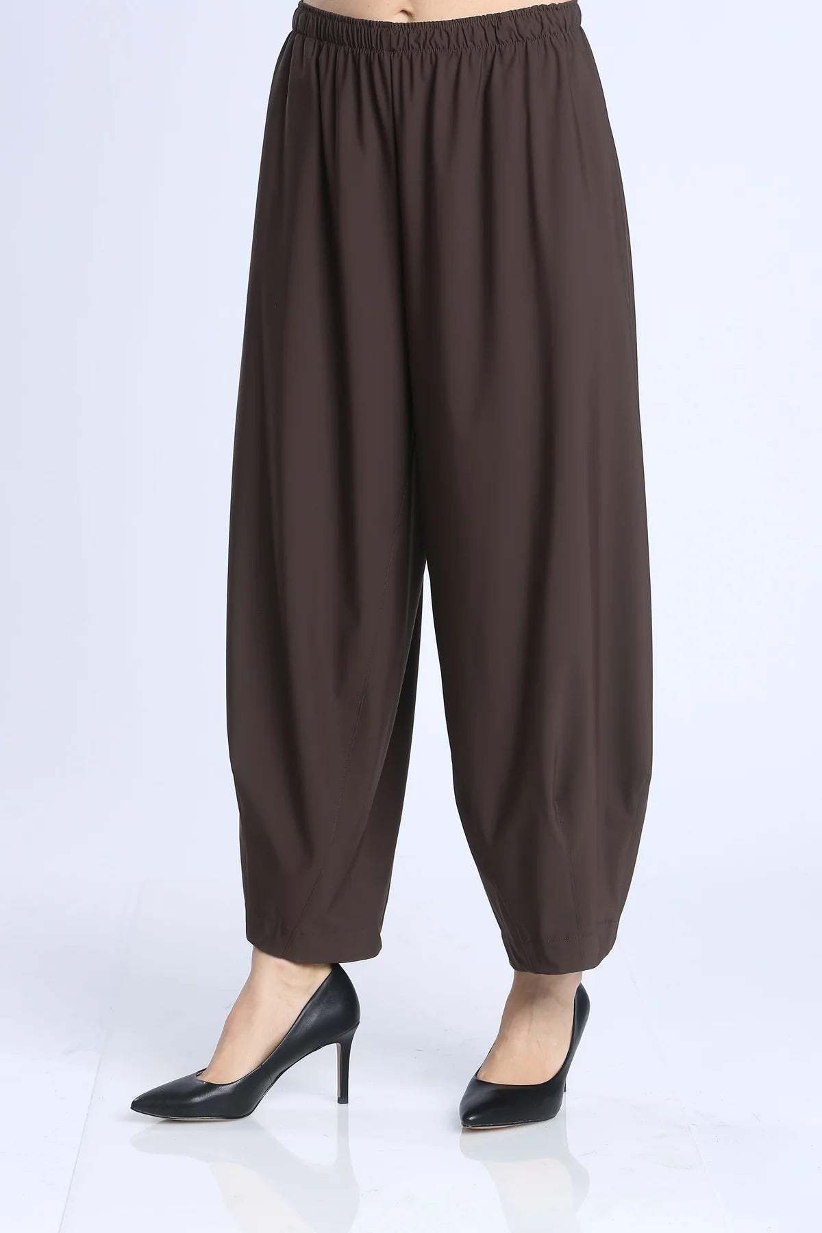 Cozy sweatpants pants for lazy Sunday mornings -Brown Balloon Full Length Pant