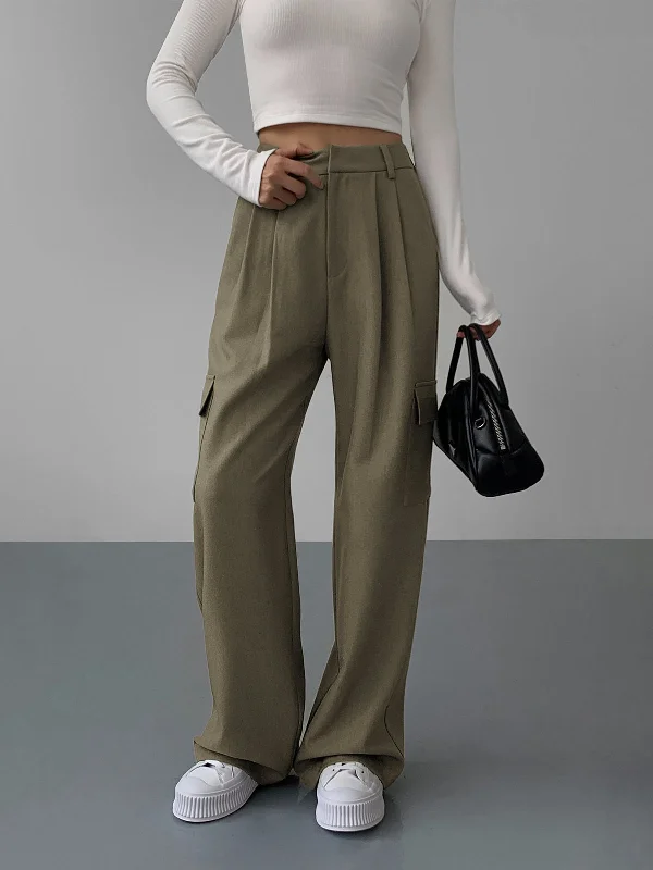 Stretchy skinny pants for figure-hugging appeal -BerryBetty - Leisure Pockets Pleated Wide Leg Pants