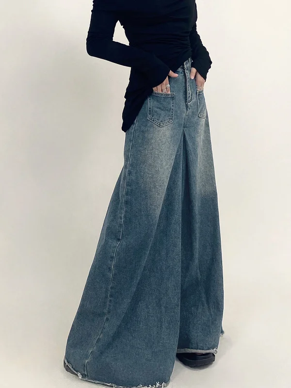 Tailored wool pants for sharp winter dressing -BerryBetty - Overzied Denim Wide Leg Pants