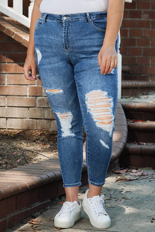 Faded Jeans for Laid-back -Plus Size Distressed Skinny Jeans