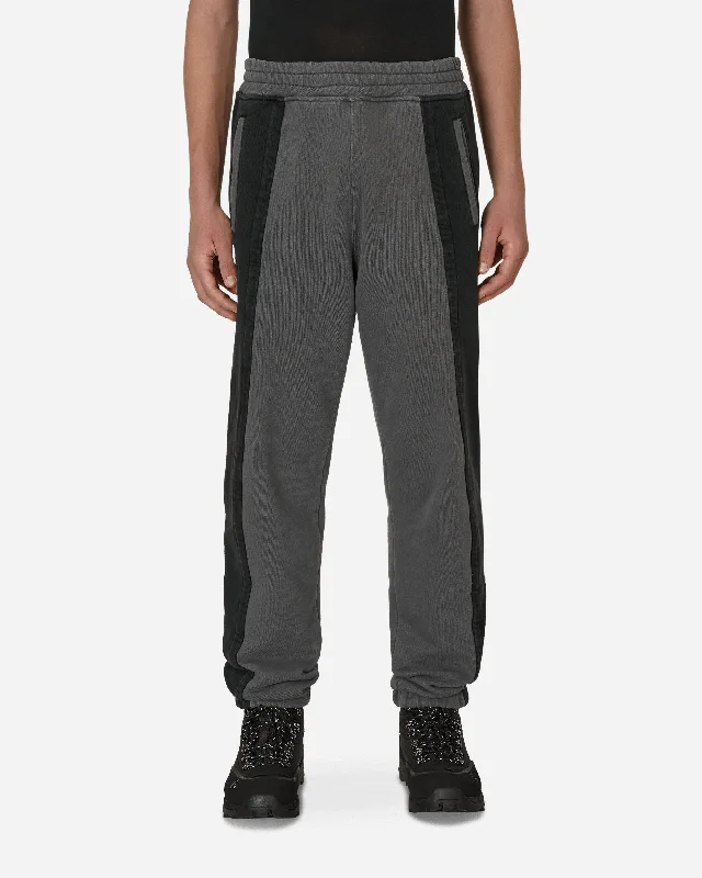 Casual khaki pants for weekend errand runs -Panel Sweatpants Grey / Black