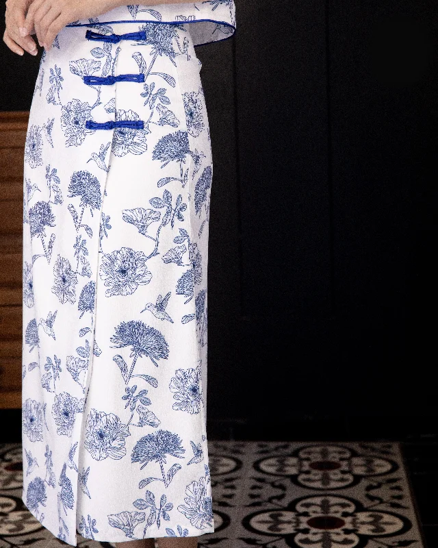 Zippered Shorts for Convenience -Porcelain Grace Overlap Maxi Skirt (Printed)