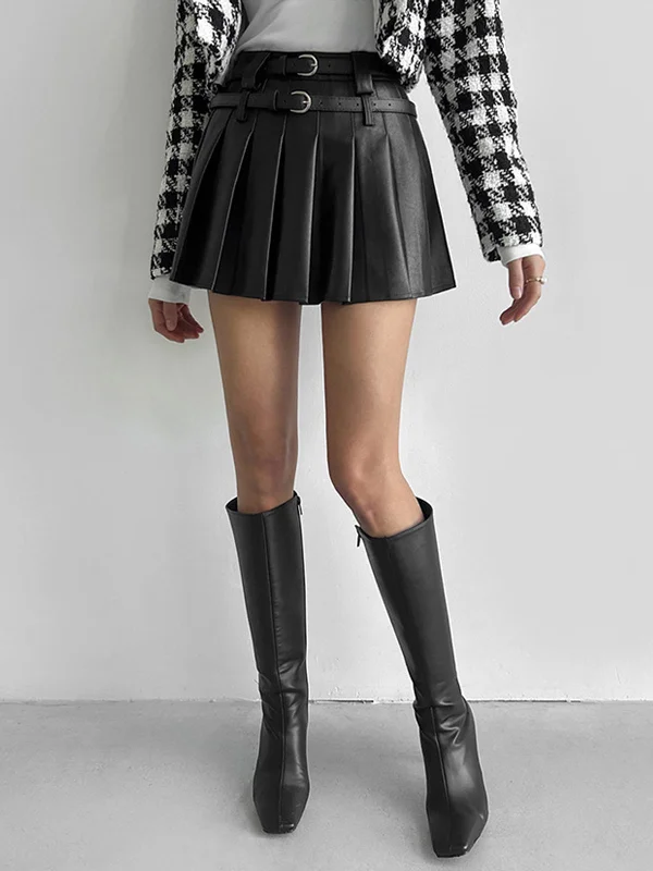 High-waisted denim skirts for cool lift -Faux Leather Belt Trendy Pleated Short Skirt