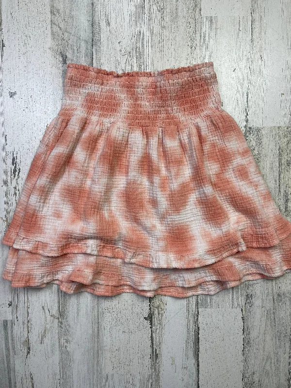 Flowy chiffon skirts for romantic summer days -Coral Skirt Mini & Short Time And Tru, Size 8