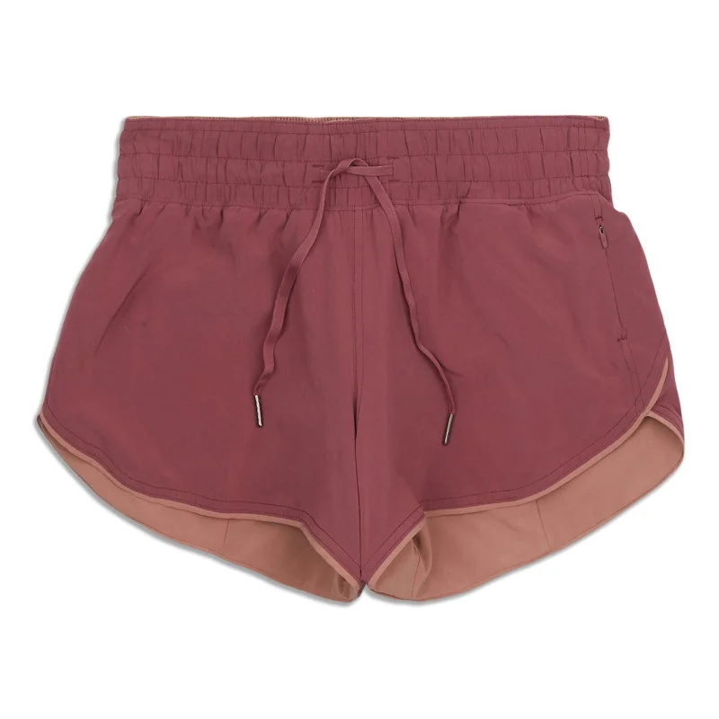 Oval Shaped Shorts for Grace -Choose A Side Mid Rise Short - Resale