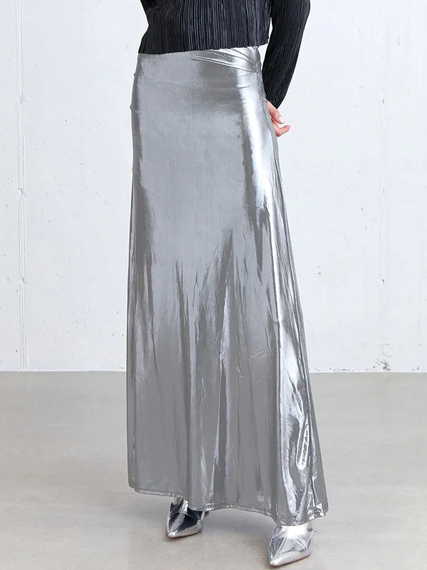 Vintage skirts for retro-inspired fashion vibes -Metallic Silver Graceful Maxi Skirt