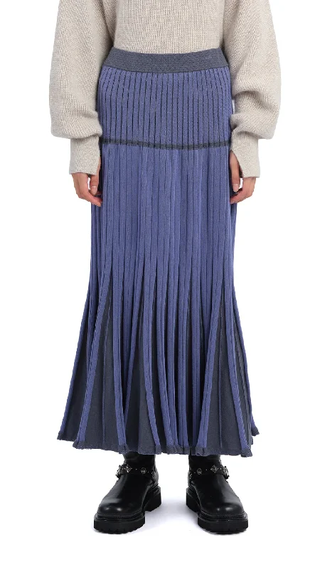 Lightweight linen skirts for breathable wear -Knitted Flare Skirt