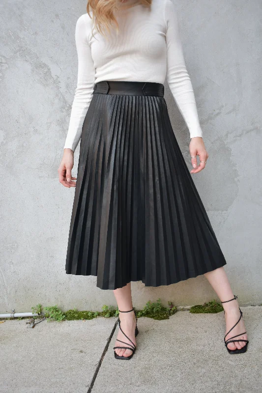 Durable cotton skirts for tough daily use -pleated pleather skirt